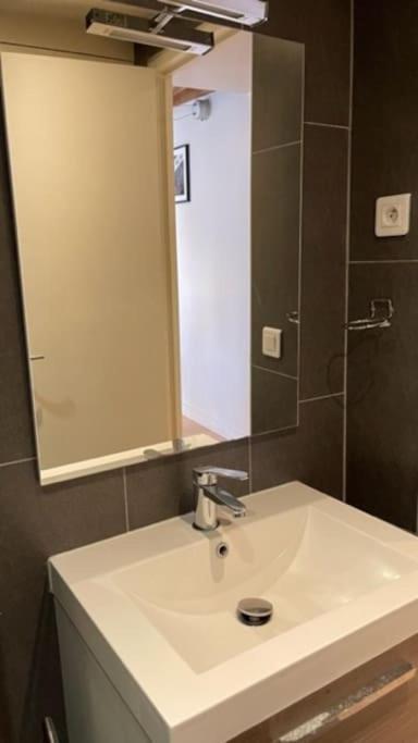 Hotel Saint Dominique Very Chic !